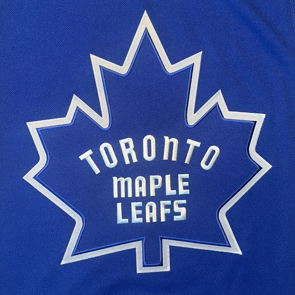 Toronto Maple Leafs Retro Reverse Adidas Jersey - Picture 4 of 5